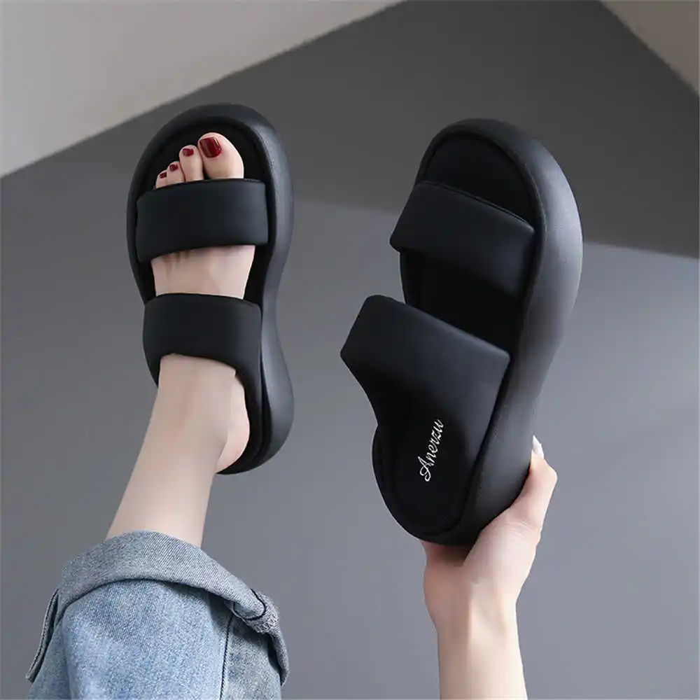 Size 39 Strips Summer Shoes Sa - đánh giá và giá Aquatic Sports Name