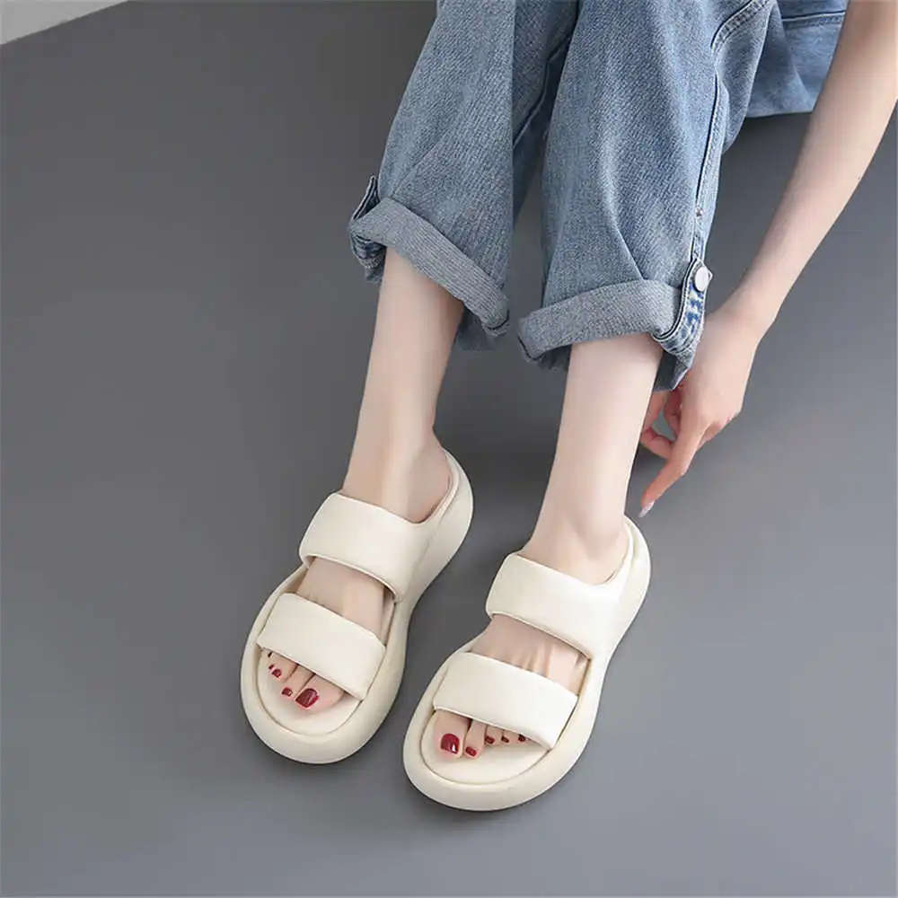 Size 39 Strips Summer Shoes Sa - đánh giá và giá Aquatic Sports Name